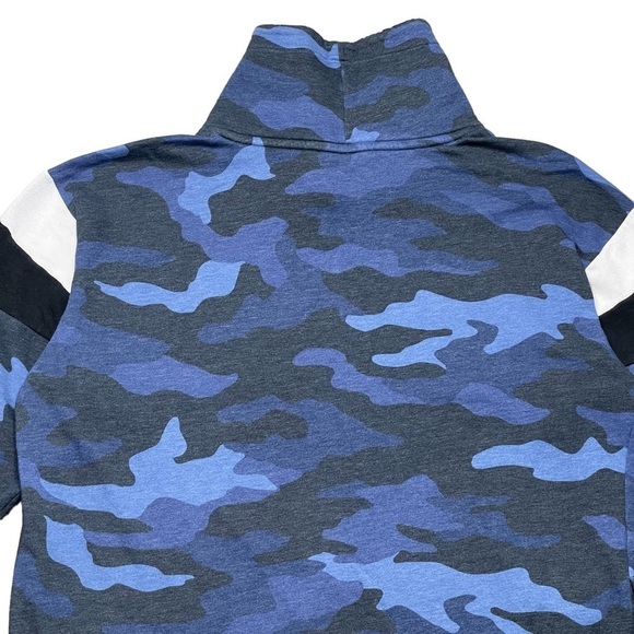 Pink Victorias Secret Sweatshirt Large Blue Camo Sherpa Funnel Neck Pullover - Picture 8 of 13